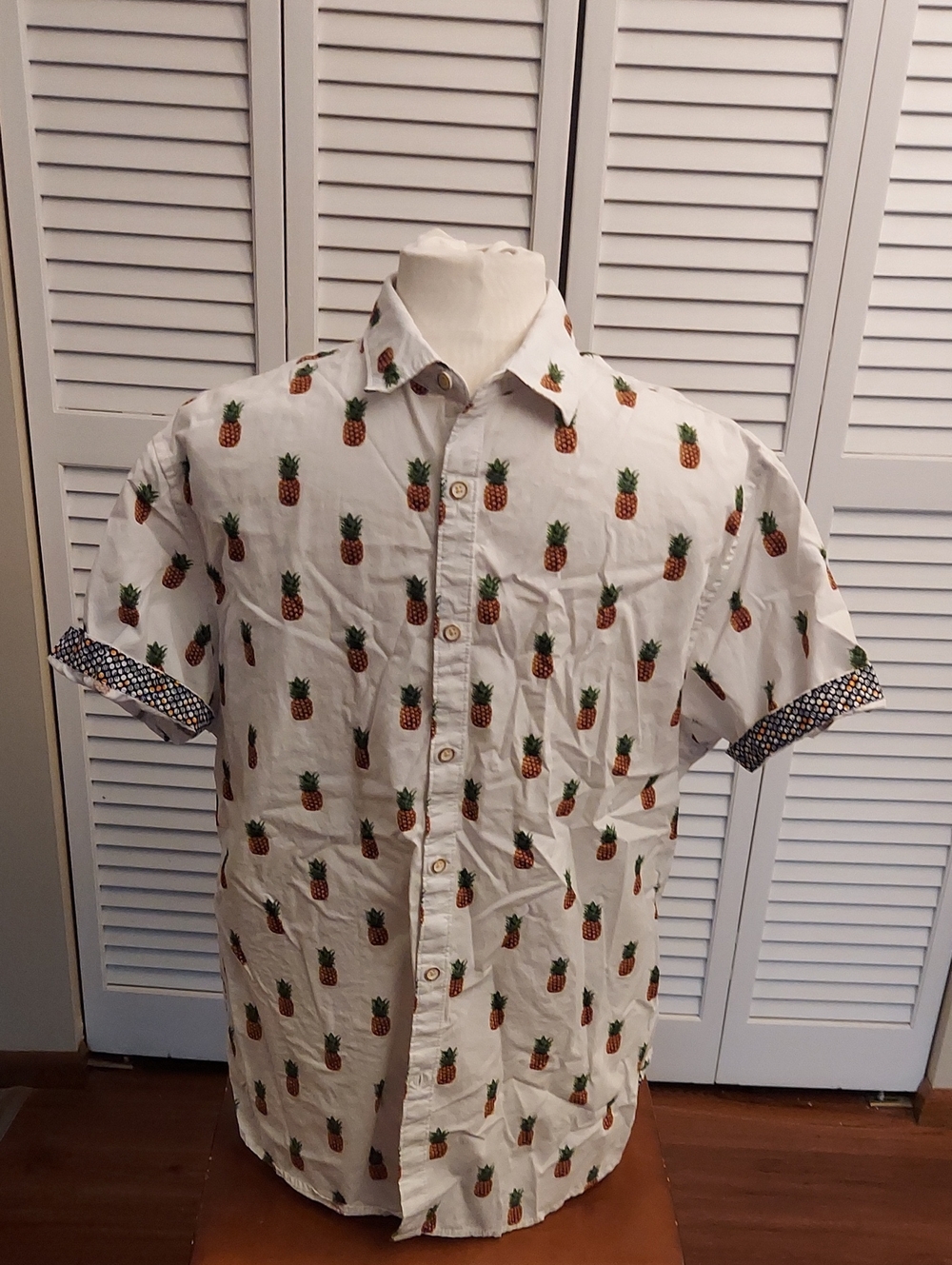 Denim & Flower White Short-Sleeve Pineapple Print Button-Down Shirt